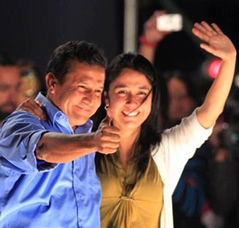 Ollanta Humala y su esposa: festejando la victoria.