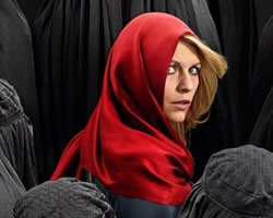 Claire Danes es Carrie, en Homeland.